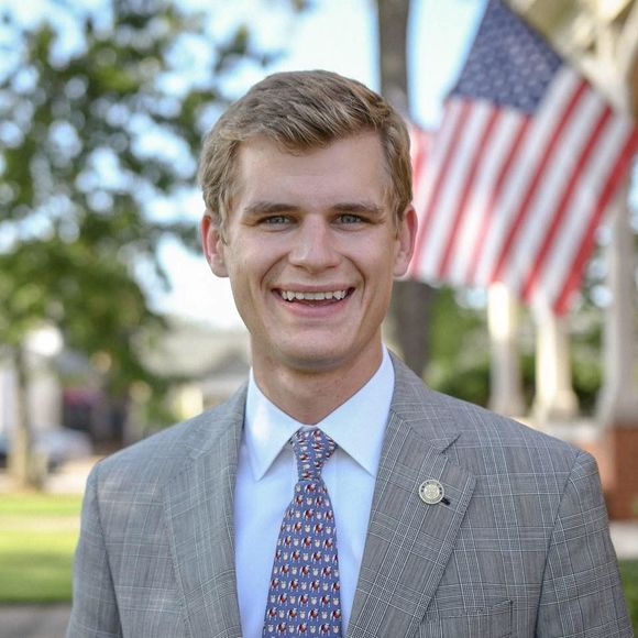 Meet your Posher, Benjamin - Picture 1 of 1